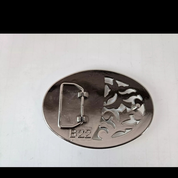 Cowboy Boot Belt Buckle - Cut Out Style Gold & Silver Tone Metal - Picture 5 of 7